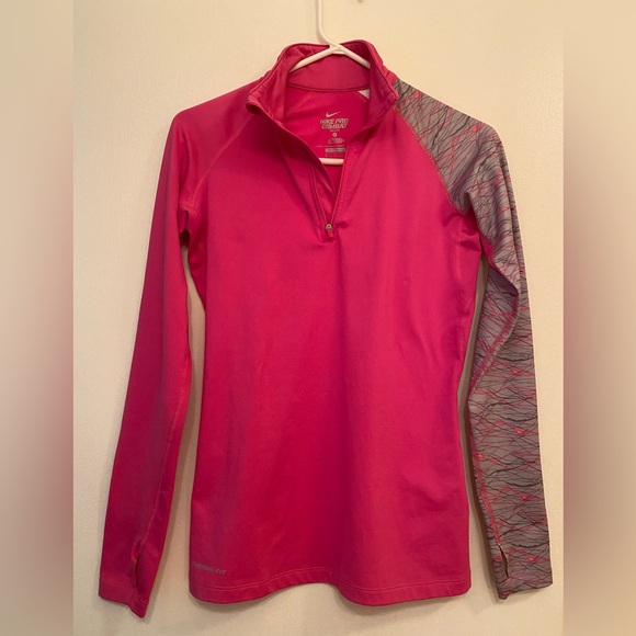 Nike Pro Combat Dri-Fit Pink Camo Zip Sweatshirt - Size Small - Picture 3 of 12